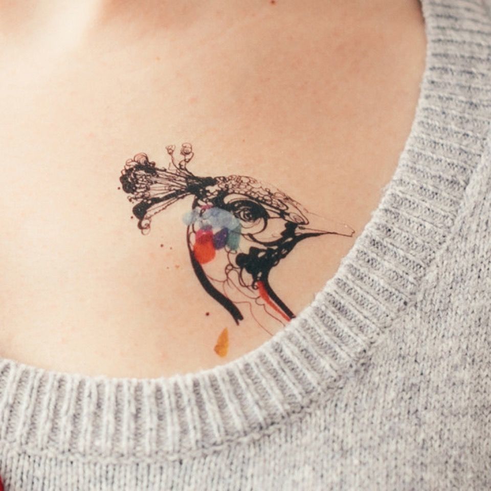 tattly_stina_persson_peacock_web_applied_06_grande