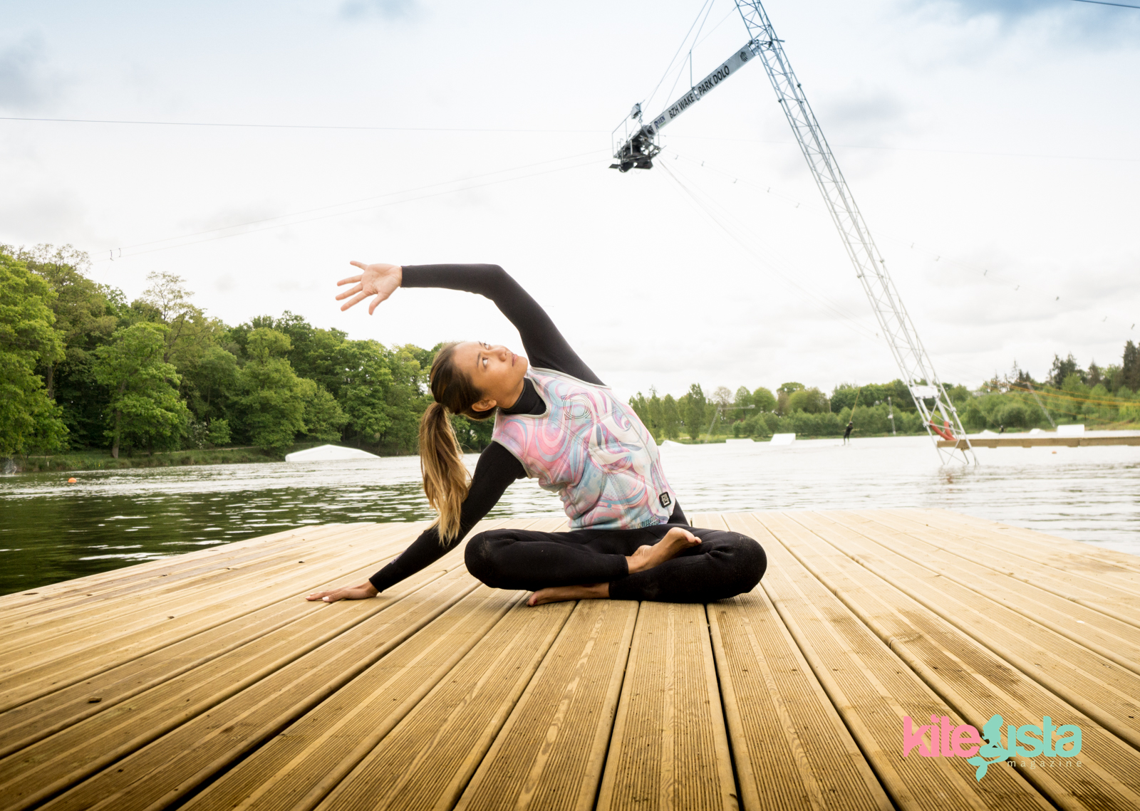 How to Stretch for wakeboarding - Paula Rosales