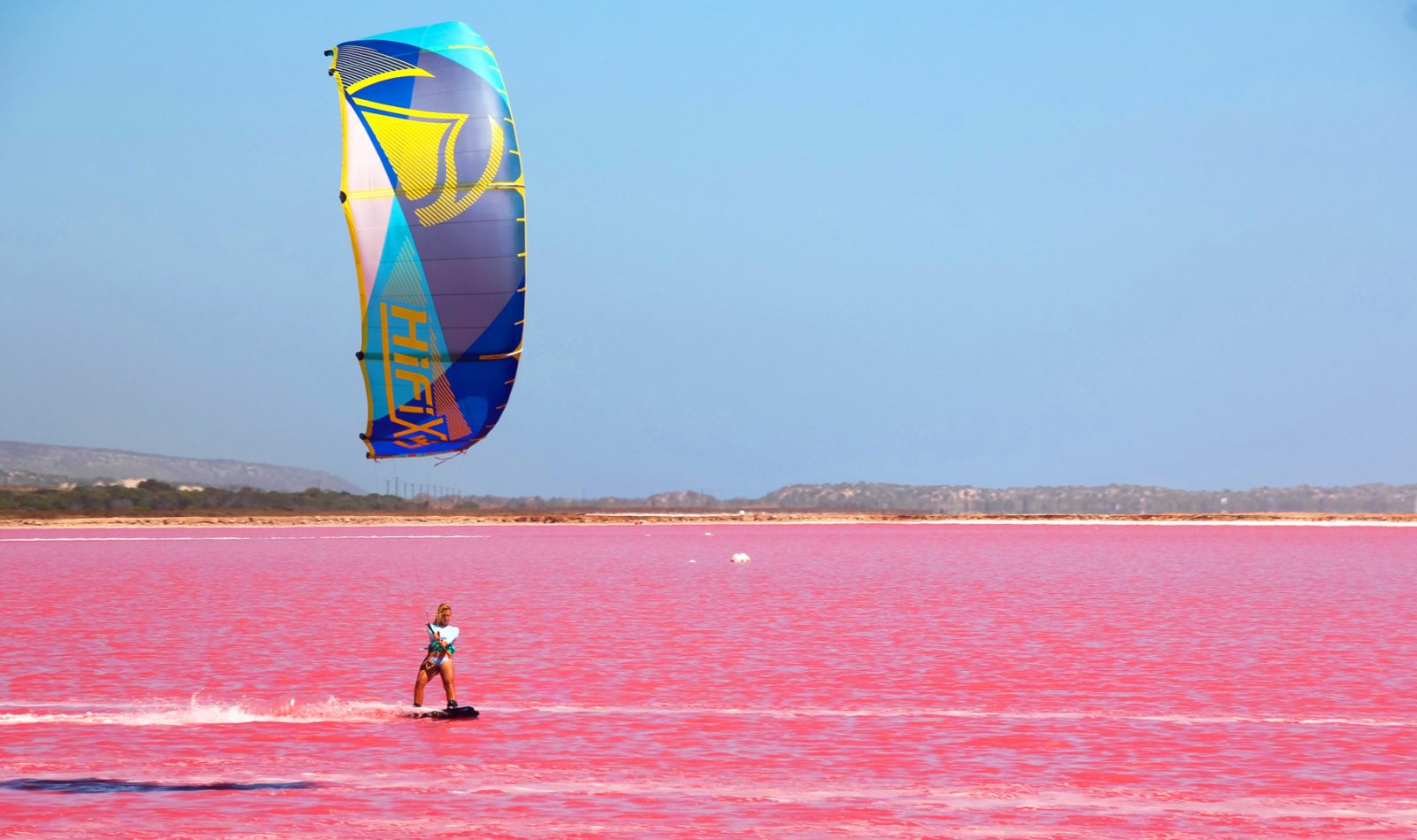 Kiting in the Pink with Kea Janssen
